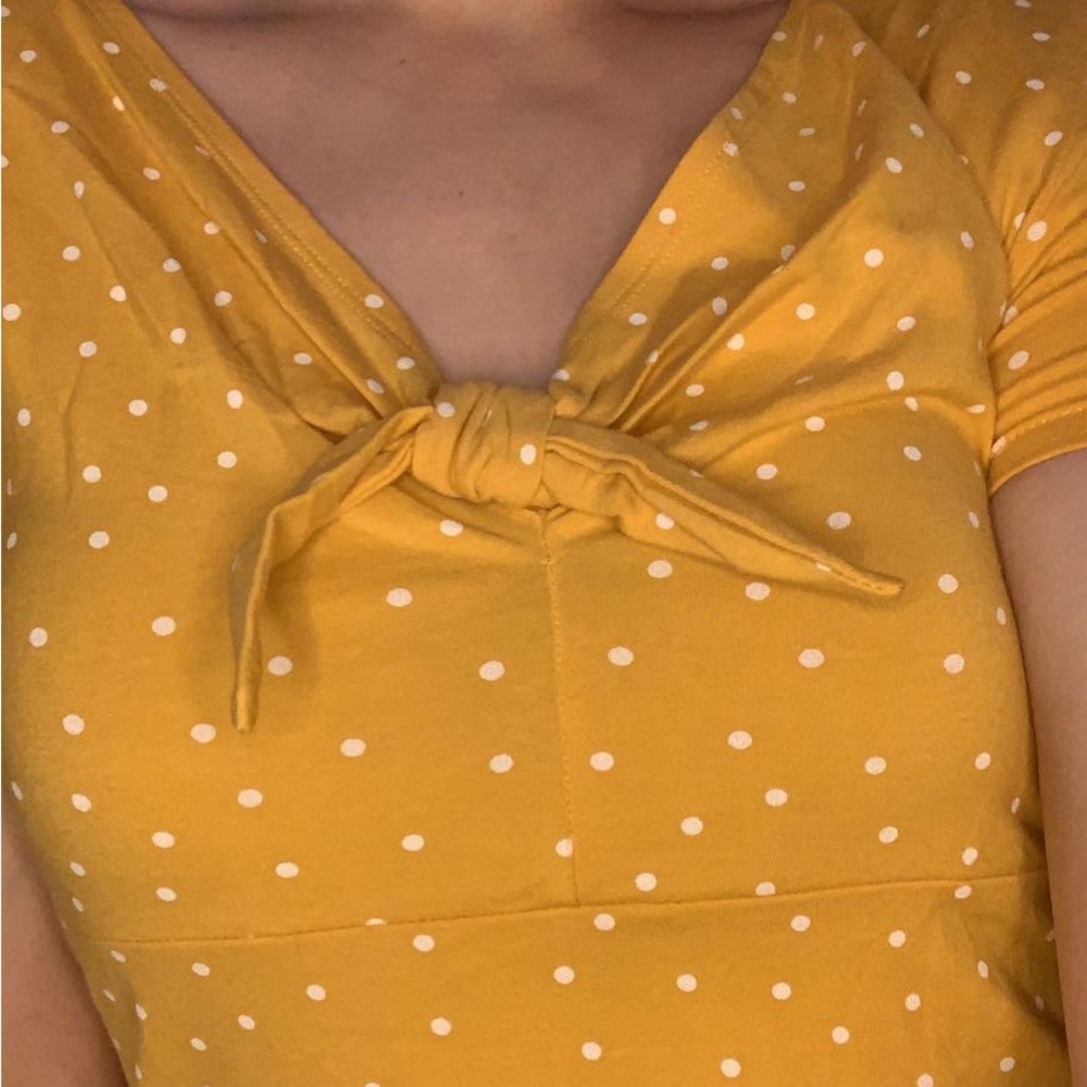 Polka-dot front-tie T-shirt